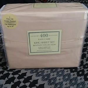 New 400 thread count luxury King Size SHEET SET.